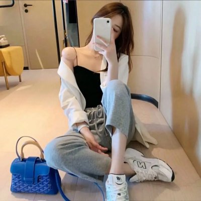 你在我的右手边