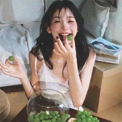 李